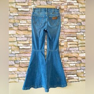 Bell Bottom Flare Jeans Wrangler Boot Cut Denim Clawmark 25x34
